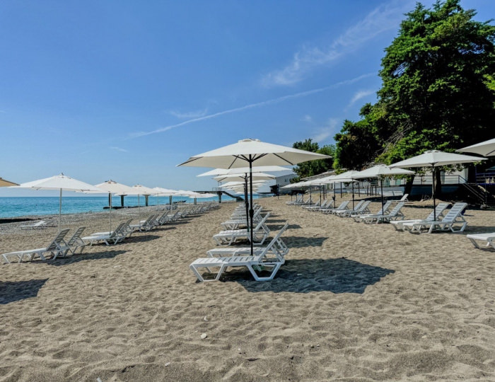 Оборудованный пляж - Дом отдыха «Солнечный» Холодная Речка